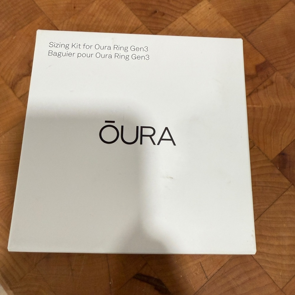 Oura Ring Gen3 Sizing Kit in Black